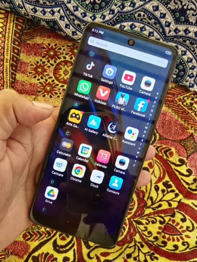 Tecno Pova 2