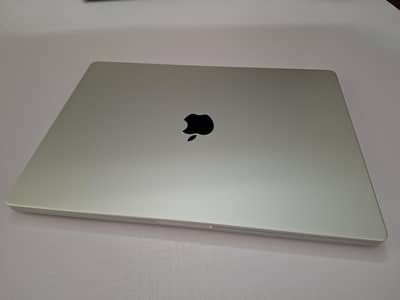 Apple MacBook Pro 16" M4 Pro | 24GB RAM | 512GB SSD | Like New