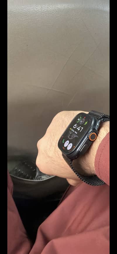 Apple Watch Ultra 3 - Warranty June 2027 - Black titanium