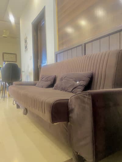 Newly used Sofa Com Bed for sale
