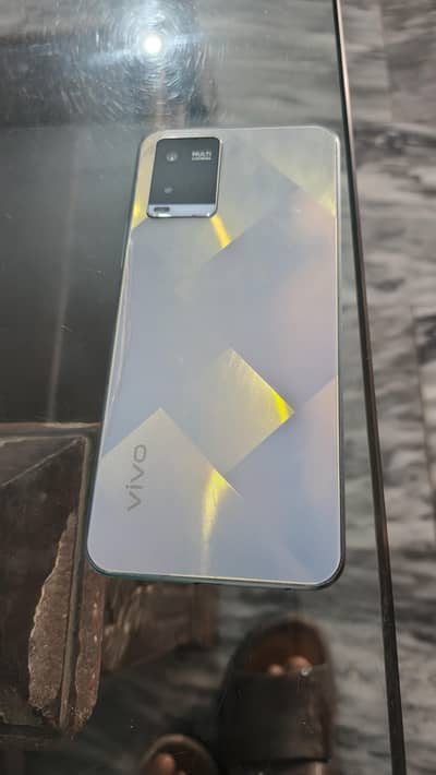 Vivo Y21