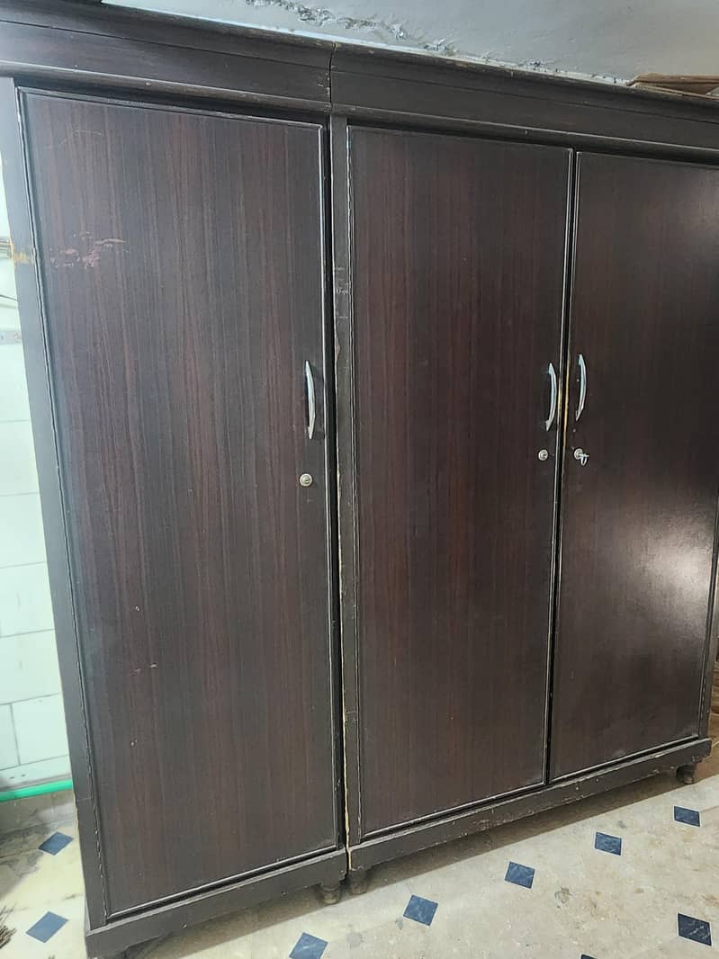 wardrobe 1