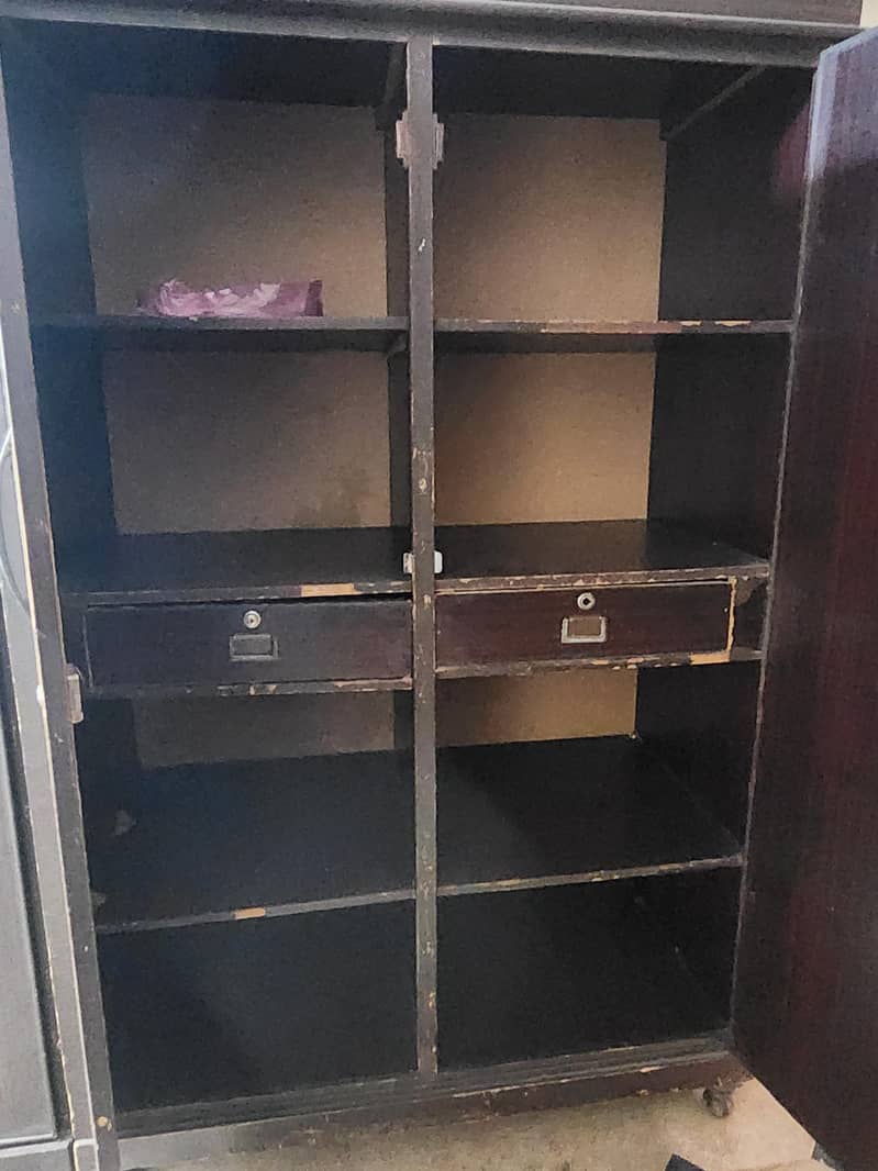 wardrobe 5