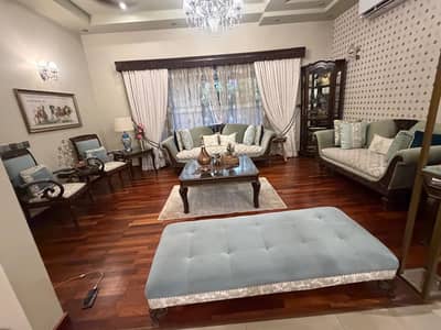 Complete Sofa set