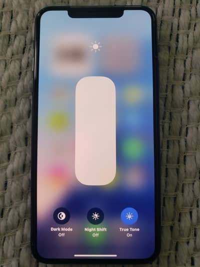 Iphone 11 pro max  non pta 1day warrenty