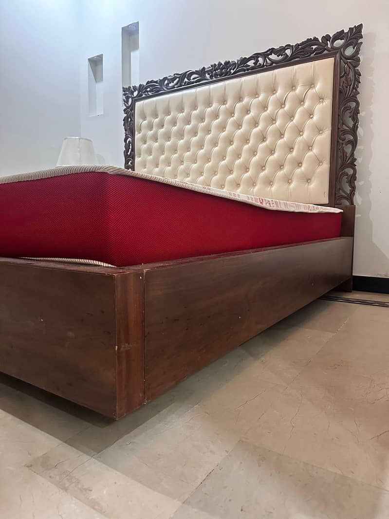 Full size Bed set 0
