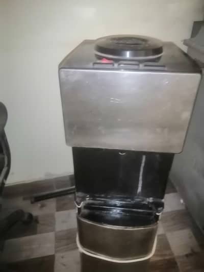 Water Dispenser