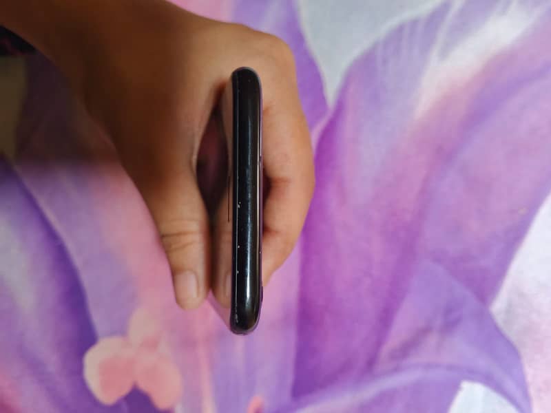 Apple iPhone 7 7