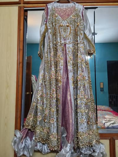 Formal Wedding dress 10/10