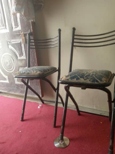 iron office chair