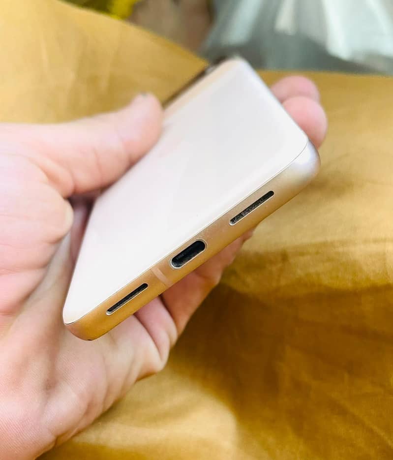 Google Pixel 8 1