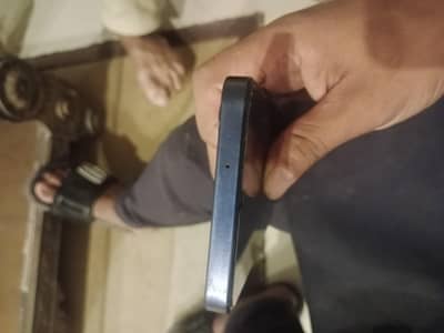 Samsung Mobile A06 4 64  all okay