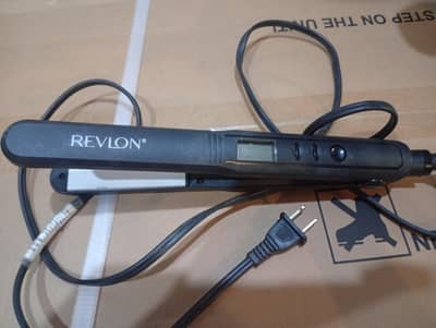 REVLON STRAIGHTNER FOR SALE