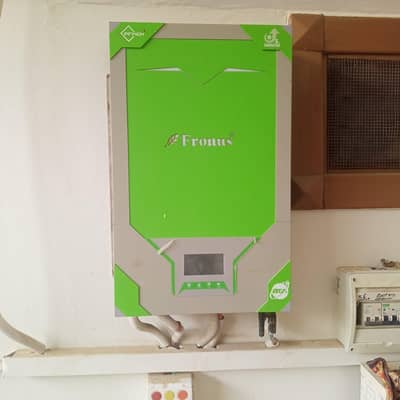 fronus hybrid 4KW