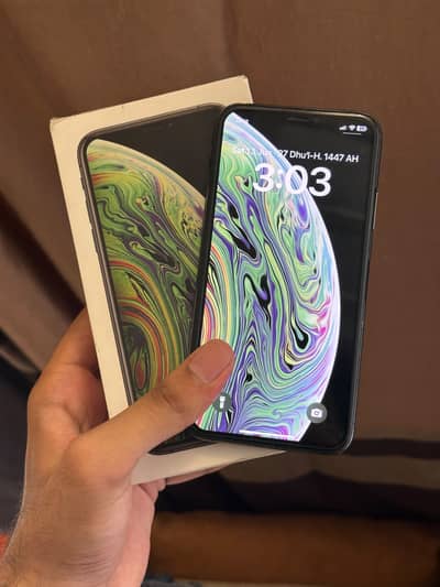 iPhone XS (With Original Box)