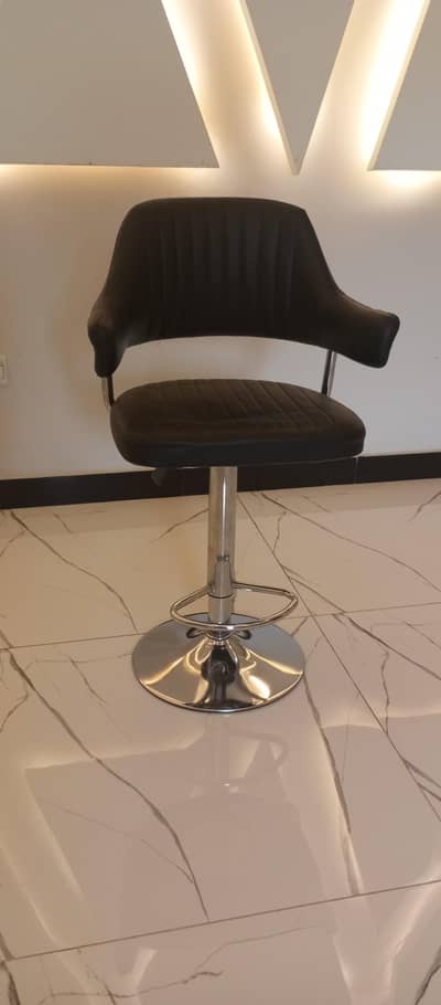 BEAUTIFUL BAR CHAIRS