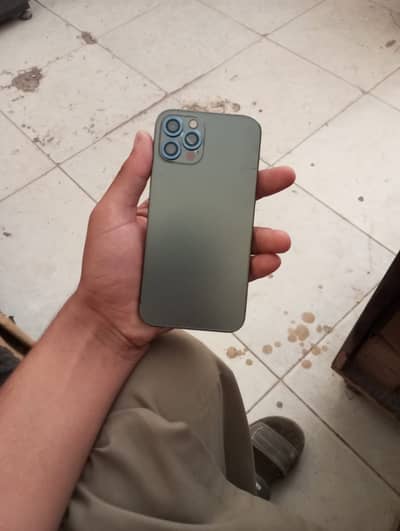 Apple iPhone 12 Pro