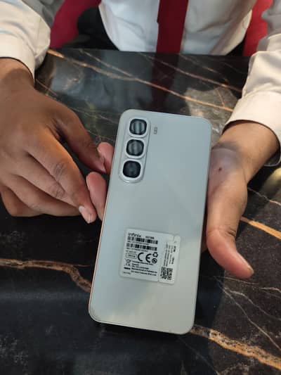 Infinix hot 60 i
