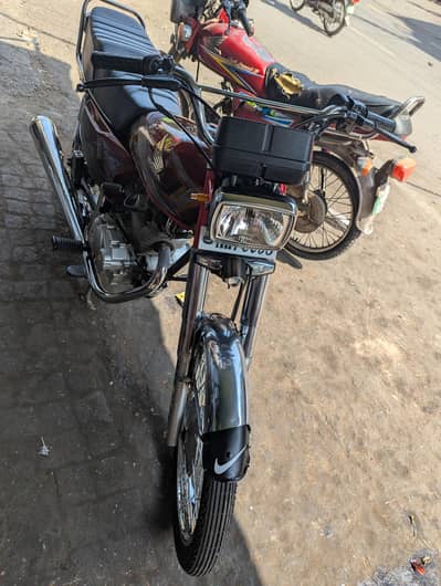 Honda 125 urgent sale