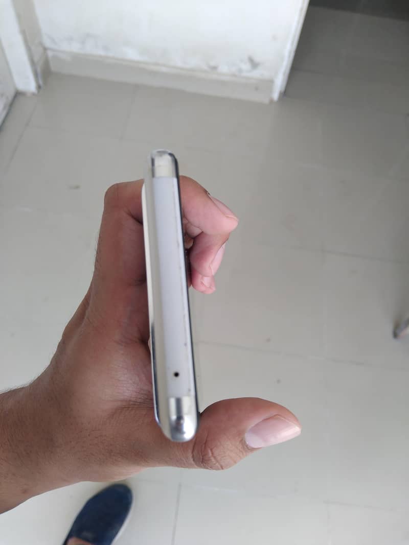 Google Pixel 6 Pro 6