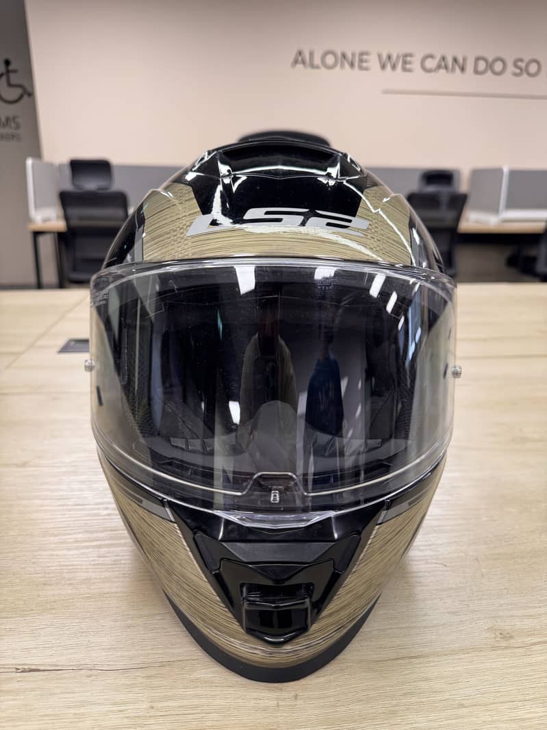 LS2 FF 800 Storm 2