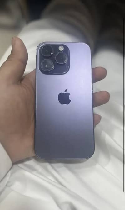iPhone 14 Pro 10by10