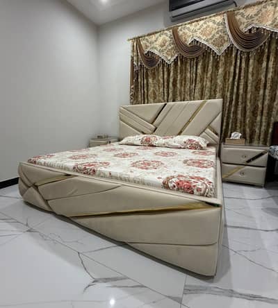 King Size Bed Set with 2 Side Tables