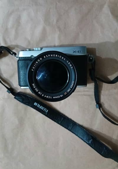 Fujifilm X-E1 | 18-55mm | Mirrorless Camera Kit