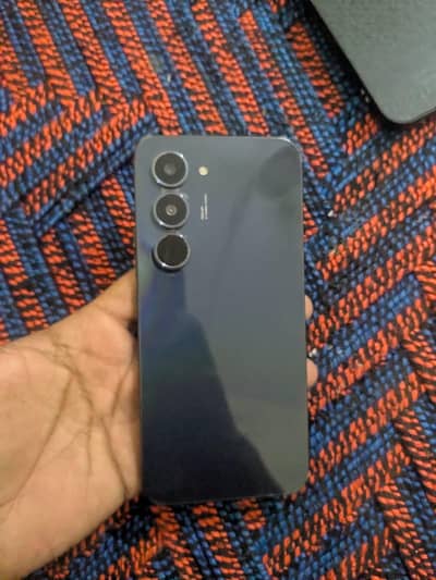 Tecno spark 40 pro 8 256
