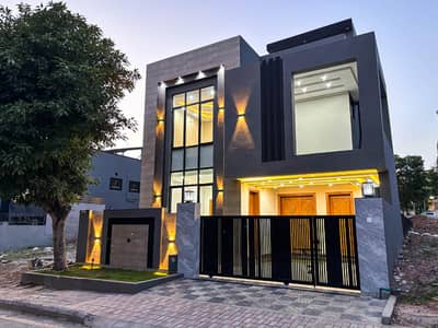 5 Bed Double Unit House with Gas Installed Phase 7 Bahria Town Islamabad