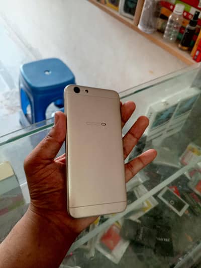OPPO A57