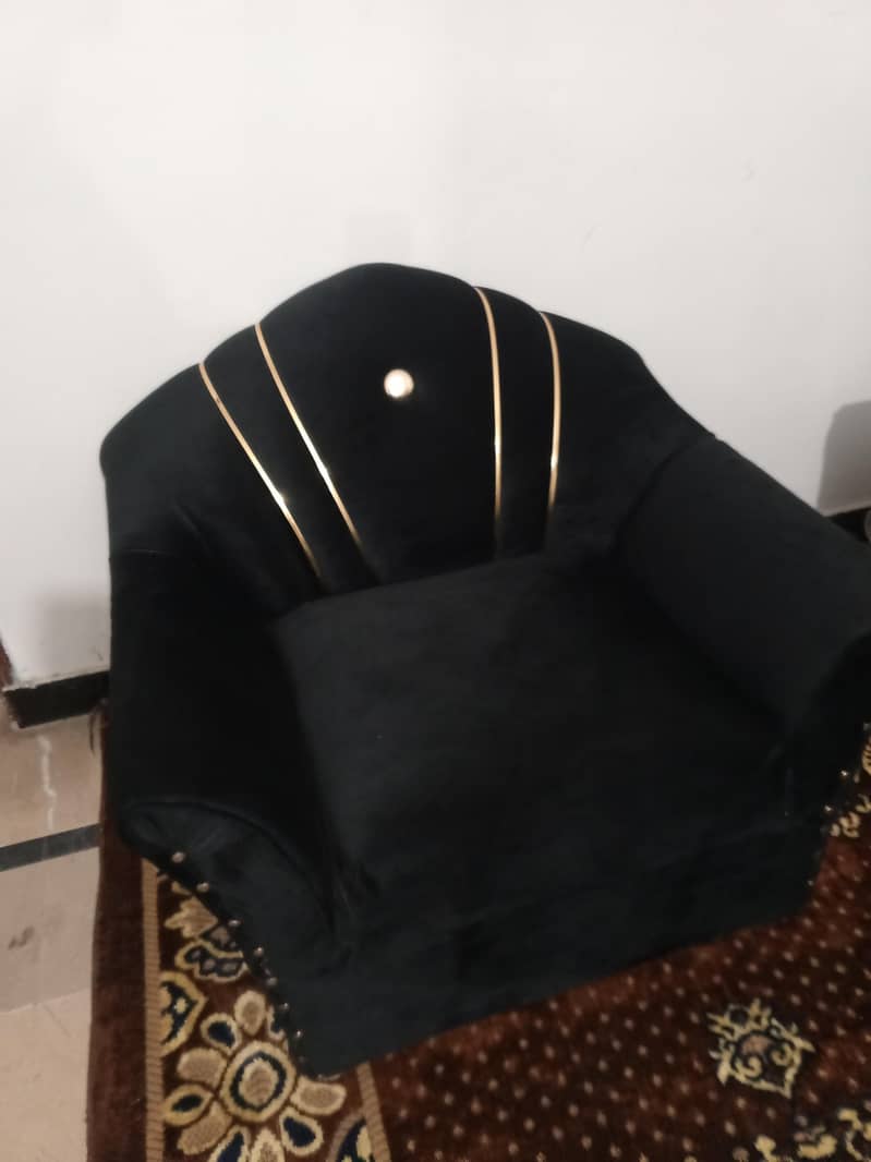Sofa set 0