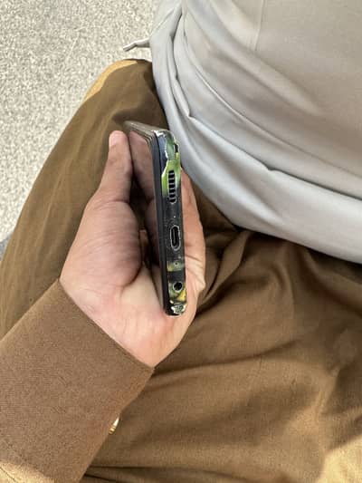 Samsung Mobile A04