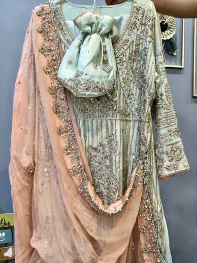 Formal maxi