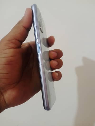 Vivo y20