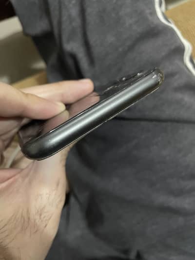 Apple iPhone 11 Non PTA JV 64GB
