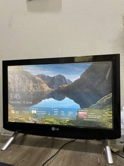 LG Computer LED