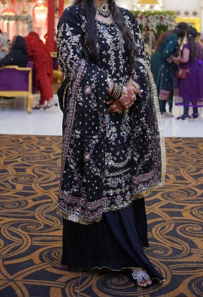 one time use weading dress like new