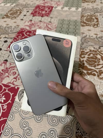 iPhone 15 Pro Max jv 256gb with box