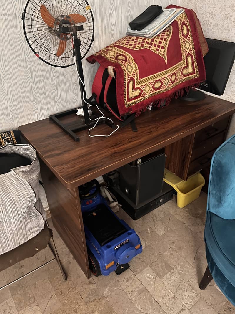 Office Table 1