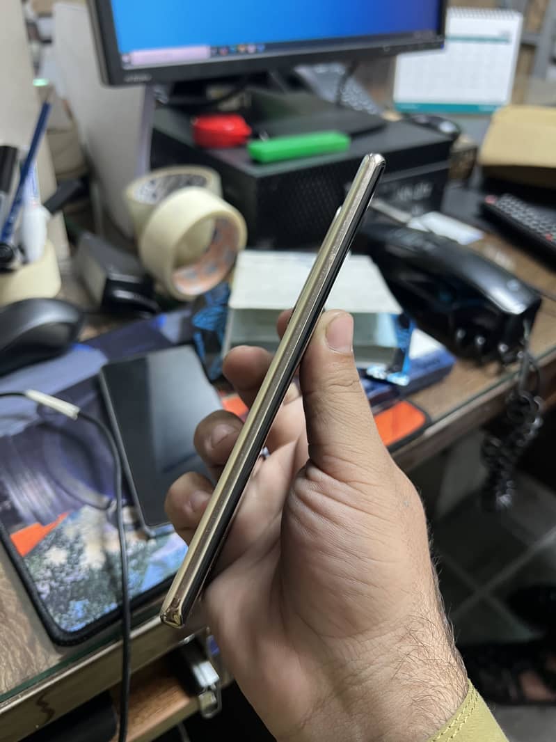 Infinix Zero 30 3