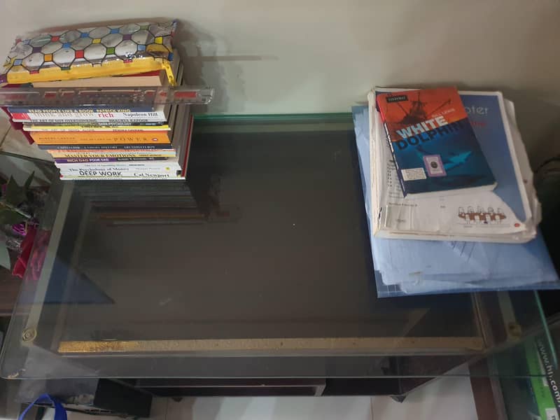 Computer Table 1