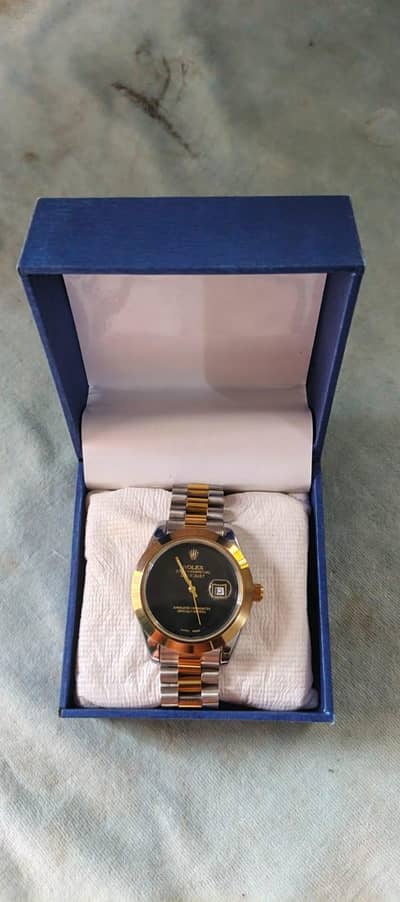 beautifull new rolex watch fully scratch leSs