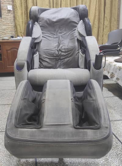 Osim uDivine massage chair