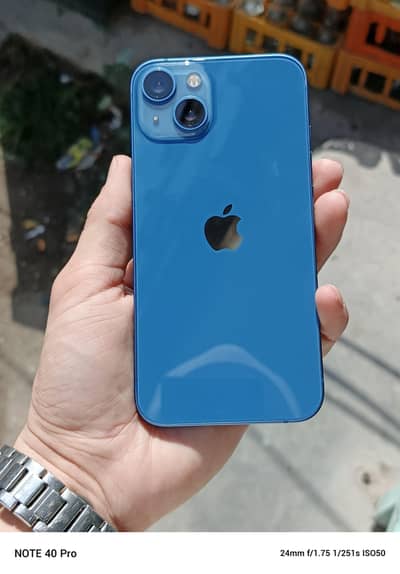 Apple iPhone 13 factory unlock