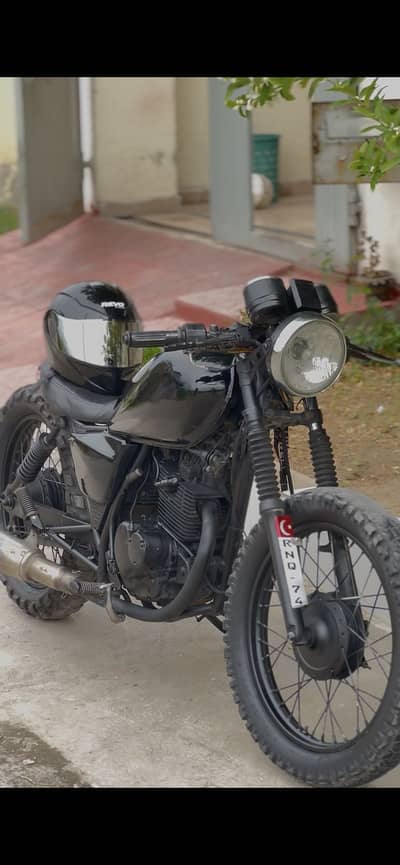 Gs 150 caferacer