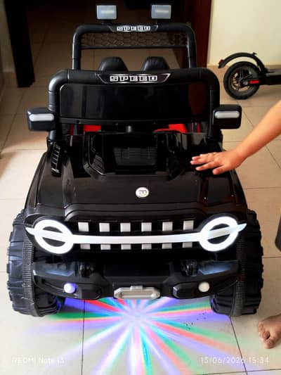 kids battery operated toy car