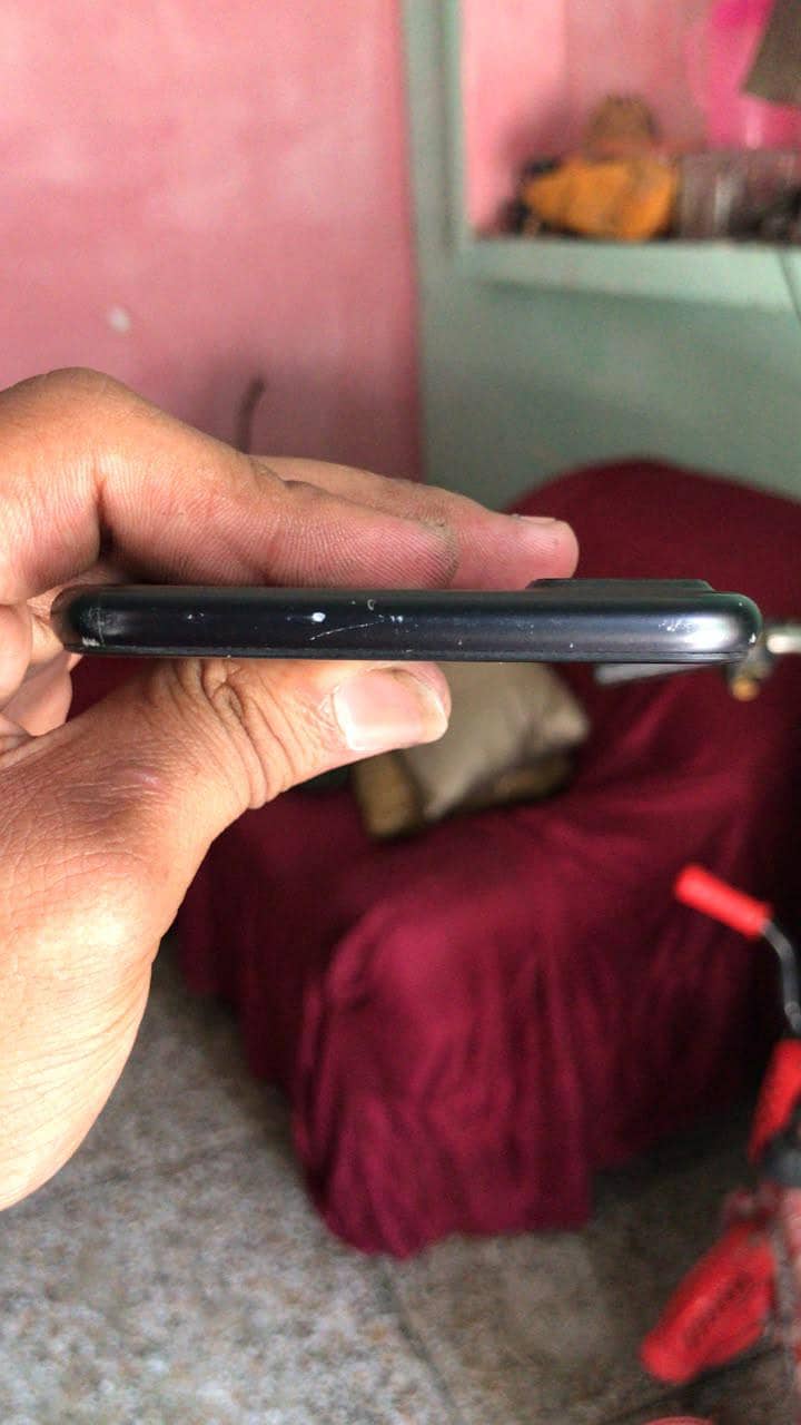 Apple iPhone 7 Plus 4