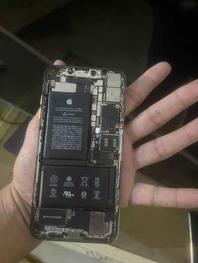 Apple iPhone XS Max/ icloud lock