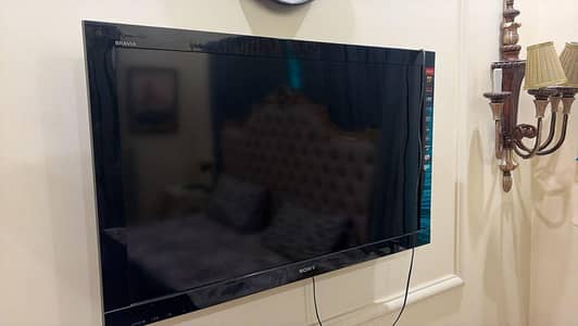 SONY BRAVIA LCD